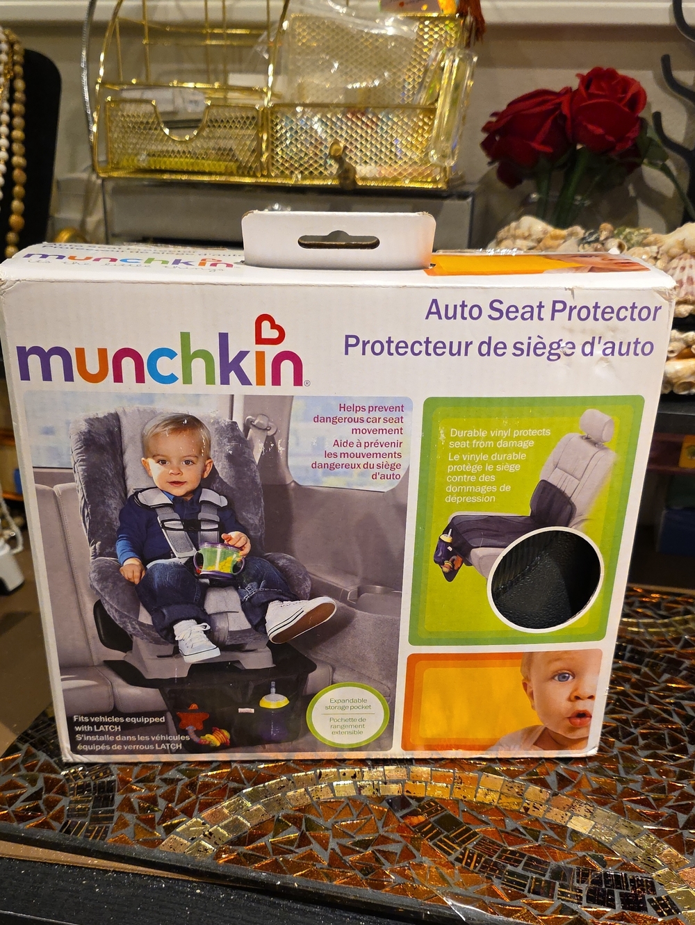 Munchkin Auto Seat Protector - Black and White